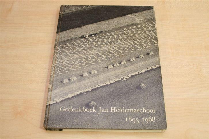 Gedenkboek Jan Heidemaschool [1969] — Groningen 1893-1968, Boeken, Geschiedenis | Stad en Regio, Gelezen, Ophalen of Verzenden