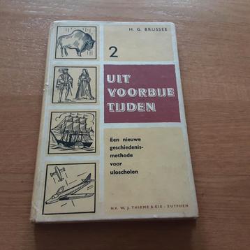 Leerboek Geschiedenis: Uit Voorbije Tijden - Deel 2 beschikbaar voor biedingen