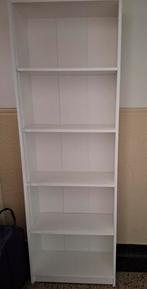 Mooie witte Billy boekenkast, Huis en Inrichting, Ophalen of Verzenden, Gebruikt, 25 tot 50 cm, Minder dan 100 cm