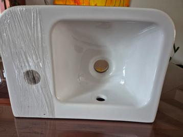 villeroy en Boch Architectura fonteintje 36 x 26 cm beschikbaar voor biedingen