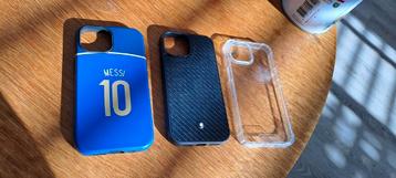 3 iPhone 15 Hoesjes beschikbaar voor biedingen