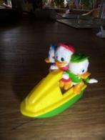 Disney Kwik, Kwek en Kwak MCD op waterscooter 5x6,5cm, Verzamelen, Ophalen of Verzenden, Gebruikt, Beeldje of Figuurtje
