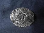 Zilveren broche met pauw tussen bloemranken Van Kempen, Antiek en Kunst, Ophalen of Verzenden, Zilver