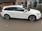 Opel Insignia 1.4 Turbo 103KW Sports Tourer 2011 Wit, Auto's, 4 cilinders, Wit, Origineel Nederlands, Handgeschakeld