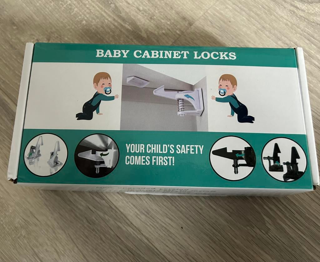 Nieuwe kastsloten / baby cabinet locks, Kinderen en Baby's, Overige Kinderen en Baby's, Ophalen of Verzenden, Nieuw
