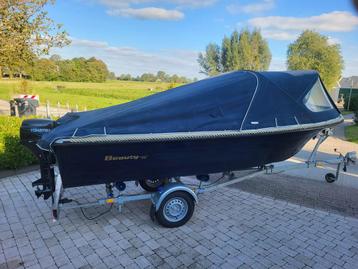 Mooie beauty 500 sloep beschikbaar voor biedingen