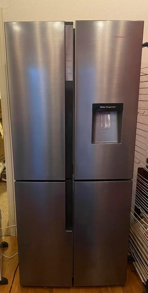 Koelkast met vriezer.. grote Kenwood, Witgoed en Apparatuur, Koelkasten en IJskasten, Zo goed als nieuw, Met aparte vriezer, 200 liter of meer