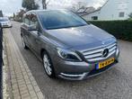 Mercedes-Benz B-klasse 180 Ambition Automaat,Led,Camera,Pts., Auto's, Mercedes-Benz, Te koop, Zilver of Grijs, Geïmporteerd, 122 pk