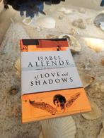 Isabel Allende - Of Love and Shadows - English, Ophalen of Verzenden, Gelezen