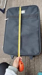 Koffer - cabin size-10 euro, Sieraden, Tassen en Uiterlijk, Koffers, Hard kunststof, Minder dan 50 cm, Ophalen of Verzenden, Zo goed als nieuw