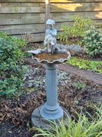 Vogelbad op molensteen, Ophalen of Verzenden, Gebruikt, Gietijzer, Fontein