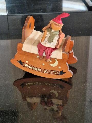 Vintage Speeldoosje/Wiegje Melodie "You are my Sunshine
 beschikbaar voor biedingen