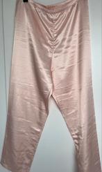 Roze satijnen pyjama broek - 38, Ophalen of Verzenden, Zo goed als nieuw, Maat 38/40 (M)