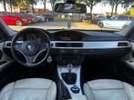 BMW 3-serie Touring 325xi 4x4|Youngtimer|Trekhaak|Leder|Navi, 13 km/l, Gebruikt, Beige, Navigatiesysteem