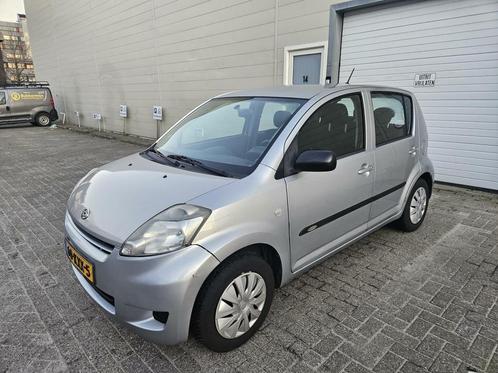 Daihatsu Sirion 2 1.0-12V NAP/1e Eigenaar, Auto's, Daihatsu, Bedrijf, Te koop, Sirion, ABS, Airbags, Alarm, Centrale vergrendeling