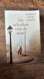 Carlos Ruiz Zafón - De schaduw van de wind, Ophalen of Verzenden, Zo goed als nieuw, Nederland, Carlos Ruiz Zafón