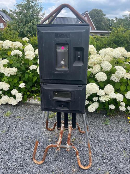 Bouwkast met 4 Aansluitingen, Doe-het-zelf en Verbouw, Elektra en Kabels, Ophalen