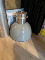 Industriële hanglamp, grijs metaal, Ophalen, Zo goed als nieuw, Metaal, 50 tot 75 cm