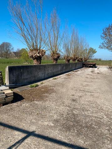 11 sleufsilo keerwanden beschikbaar voor biedingen