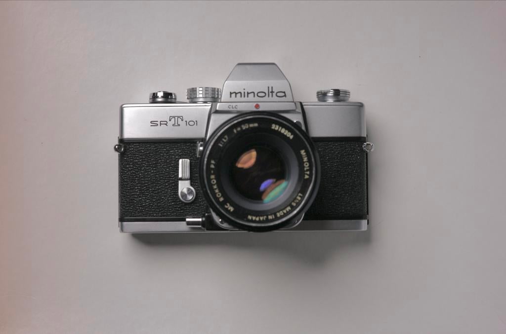 Minolta SR-T 101 - Klassieke 35mm Spiegelreflexcamera, Audio, Tv en Foto, Fotocamera's Analoog, Ophalen of Verzenden, Gebruikt