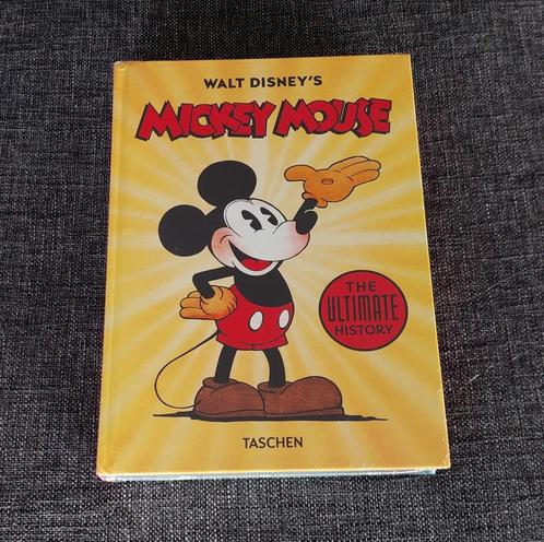 Walt Disney's Mickey Mouse - The Ultimate History boek nieuw, Boeken, Film, Tv en Media, Nieuw, Ophalen of Verzenden