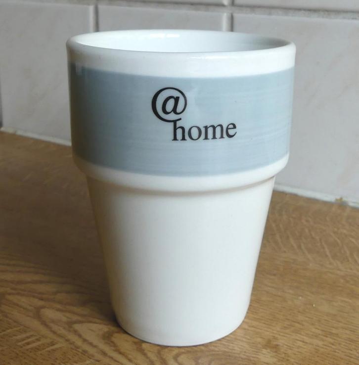@home beker mok melkbeker at home Quadrifoglio, Huis en Inrichting, Keuken | Servies, Gebruikt, Kop(pen) en/of Schotel(s), Overige stijlen