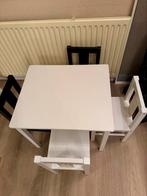 IKEA kindertafel + 4 stoeltjes, Kinderen en Baby's, Kinderkamer | Tafels en Stoelen, Ophalen, Gebruikt, Tafel(s) en Stoel(en)