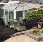 Tuinparasol van 4x4 m, Tuin en Terras, Parasols, Ophalen, Zweefparasol, 3 tot 4 meter, Verstelbaar