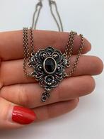 S642 Prachtig zilveren collier met granaat, Ophalen of Verzenden, Zilver, Ketting, Met edelsteen