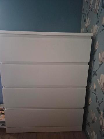 Ikea Malm kastje - afbeelding 1