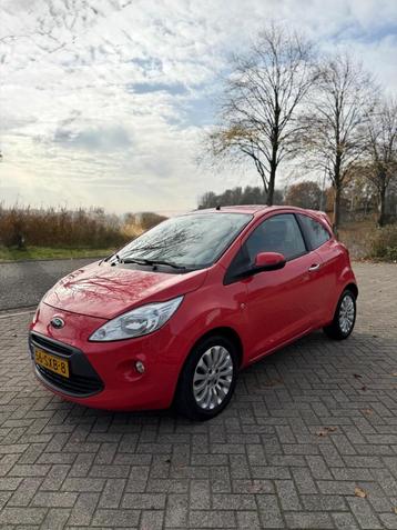 Ford Ka 1.2 69pk 2012 Rood/ APK beschikbaar voor biedingen