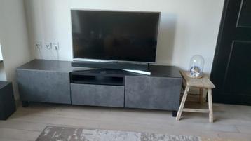 Ikea Besta tv-meubel beschikbaar voor biedingen