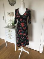 Prachtige King Louie jurkjes in maat M i.z.g.s., Kleding | Dames, Maat 38/40 (M), Ophalen of Verzenden, Zo goed als nieuw, Knielengte