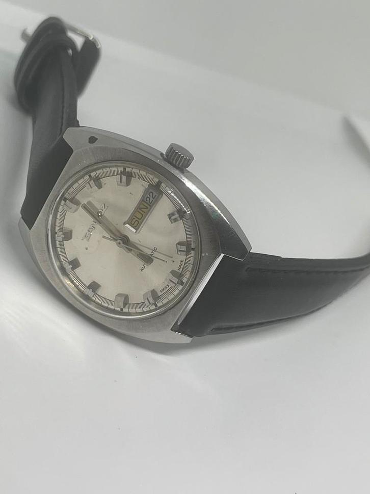 Sandoz Automatisch Herenhorloge – Dag & Datum, Werkend, Antiek en Kunst, Antiek | Klokken, Ophalen of Verzenden