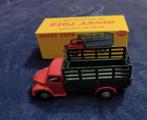 dinky toys 343 dodge farm, Hobby en Vrije tijd, Modelauto's | 1:43, Ophalen of Verzenden, Gebruikt, Bus of Vrachtwagen, Dinky Toys