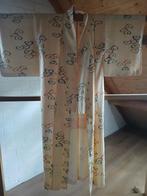 Traditionele Japanse Kimono cream, Antiek en Kunst, Ophalen of Verzenden