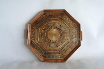 Dienblad Ingelegd Stro beschikbaar voor biedingen