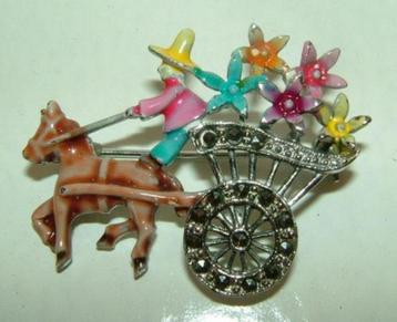 Bloemenkar, man met kar, vintage broche emaille (6103-1403)