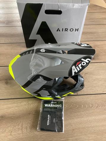 Airoh Wraaap helm nieuw beschikbaar voor biedingen