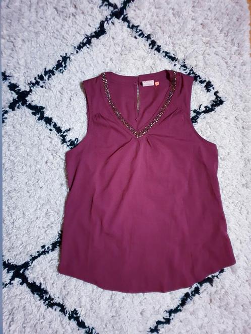 Nieuw Only bordeaux kleurige blouse met kraaltjes maat 36, Kleding | Dames, Blouses en Tunieken, Nieuw, Maat 36 (S), Rood, Ophalen of Verzenden
