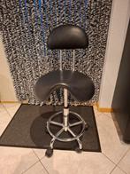 Zwarte zadelkruk op wielen voor manicure of pedicure, Huis en Inrichting, Ophalen, Zo goed als nieuw, Zwart, Eén