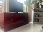 Moderne dressoir kast - Bordeaux rood, Huis en Inrichting, Kasten | Dressoirs, Ophalen, Overige materialen, 150 tot 200 cm, Zo goed als nieuw