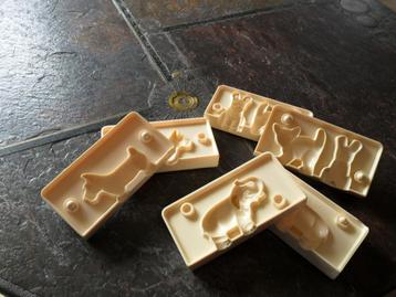 Marsepein vormen beschikbaar voor biedingen