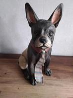Hondje met stropdas,  29 cm hoog., Verzamelen, Beelden en Beeldjes, Ophalen, Zo goed als nieuw, Dier