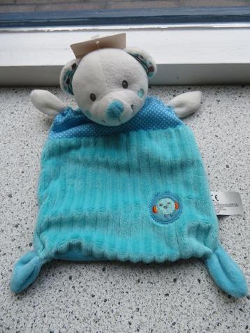 Knuffeldoek beer merk Nicotoy met blauwe neus wangetjes beschikbaar voor biedingen