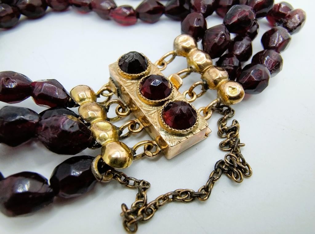 Granaten armband met 3-delig gouden slot, 21,5 cm., Sieraden, Tassen en Uiterlijk, Antieke sieraden, Verzenden, Goud, Armband