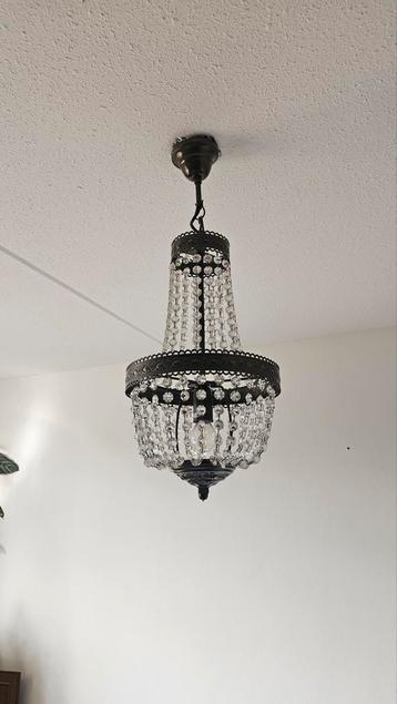 Vintage Kroonluchter met Kristallen beschikbaar voor biedingen