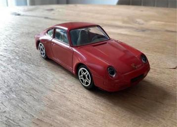 Porsche 911 Carrera van Bburago beschikbaar voor biedingen