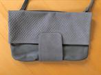 Nieuwe grijze leren schoudertas, crossbody tas, handtas, Sieraden, Tassen en Uiterlijk, Tassen | Damestassen, Ophalen of Verzenden