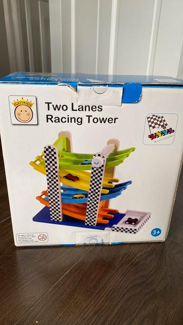 Houten racebaan / racetoren beschikbaar voor biedingen